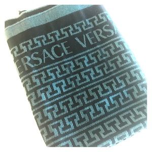 VERSACE Lambs Wool Medusa Blanket Scarf